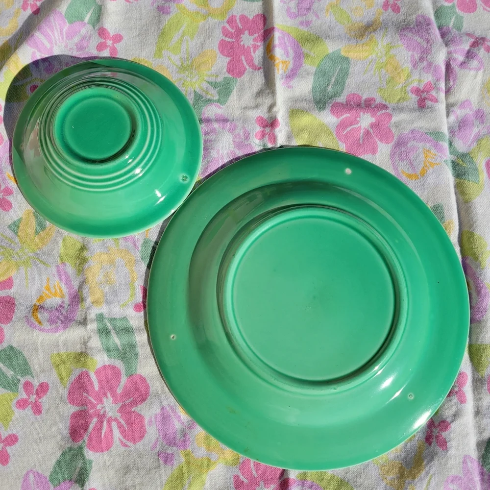 Vintage Homer Laughlin Harlequin ~ Green Plate and Bowl ~ Pretty!